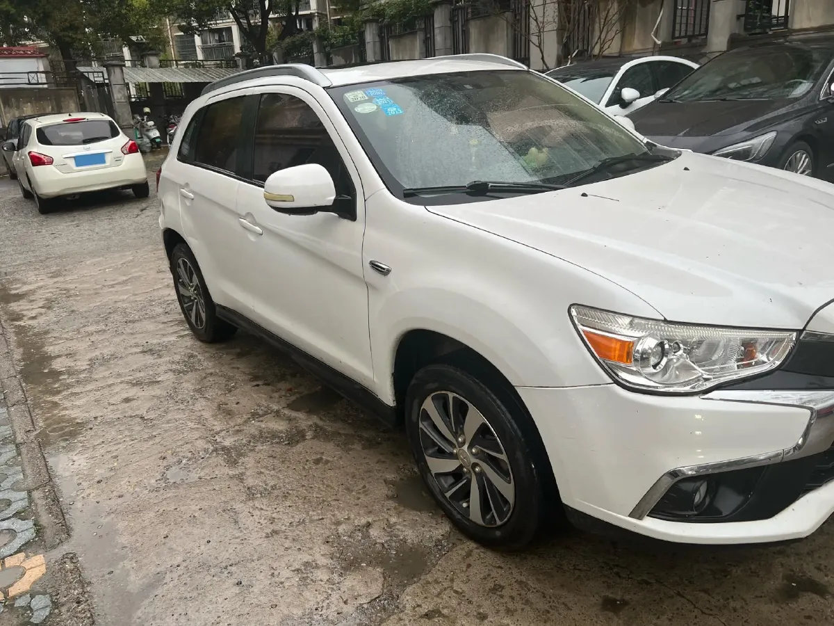 2018 Mitsubishi ASX 1.6L 124HP L4 5MT,autocango,china used car exporter,china ev exporter,chinese used car exporter,chinese used ev exporter