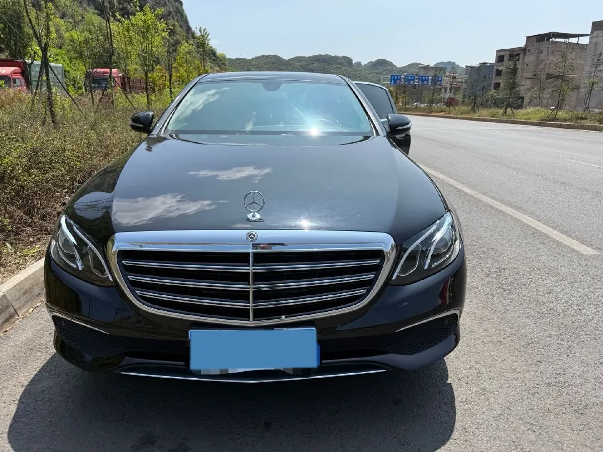 2020 Mercedes-Benz E Class 1.5T 184HP L4 9AT,autocango,china used car exporter,china ev exporter,chinese used car exporter,chinese used ev exporter