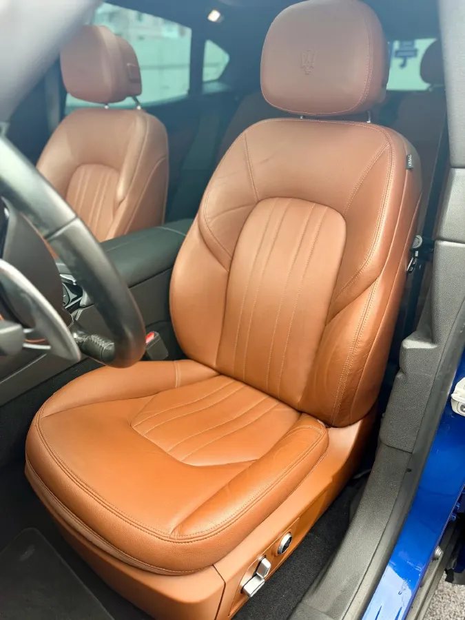 2021 Maserati Levante 3.0T 350HP V6 8AT,autocango,china used car exporter,china ev exporter,chinese used car exporter,chinese used ev exporter