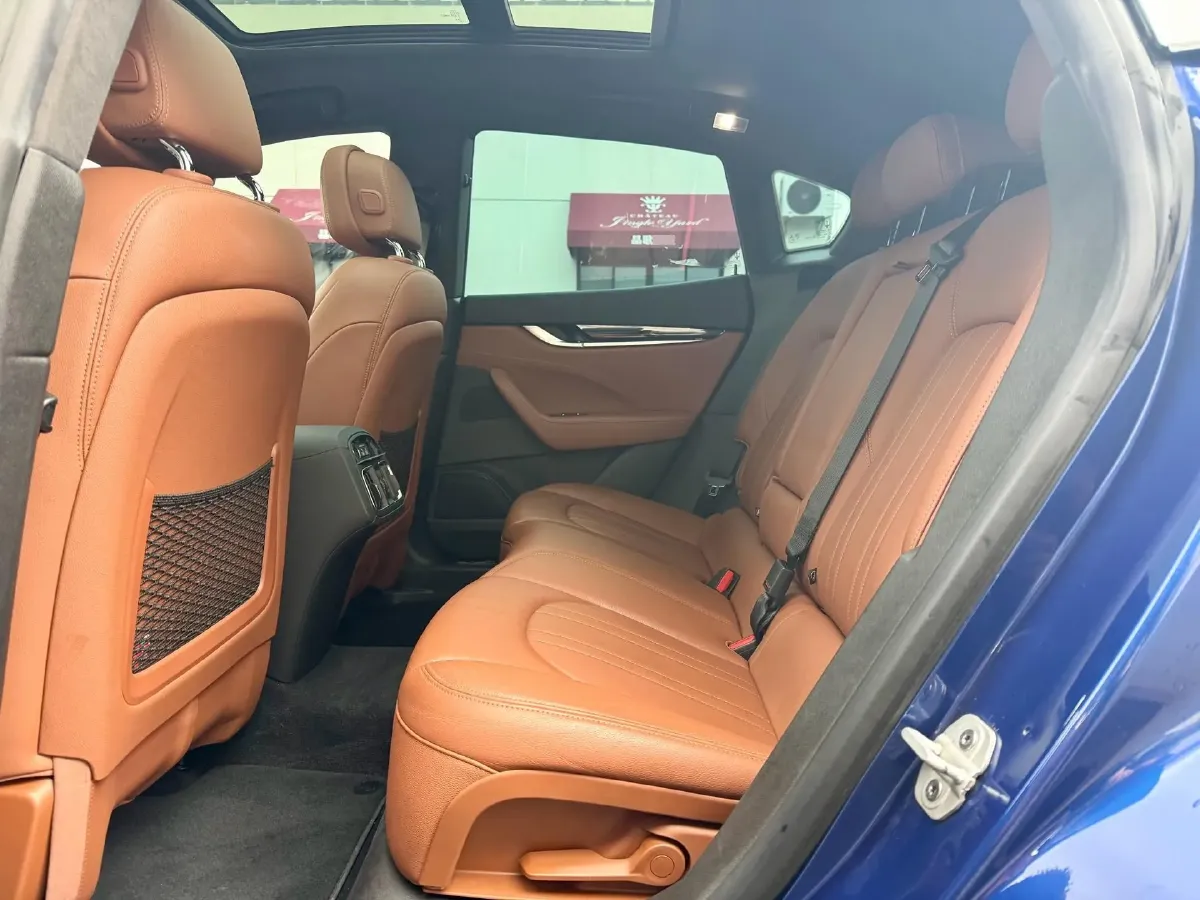 2021 Maserati Levante 3.0T 350HP V6 8AT,autocango,china used car exporter,china ev exporter,chinese used car exporter,chinese used ev exporter