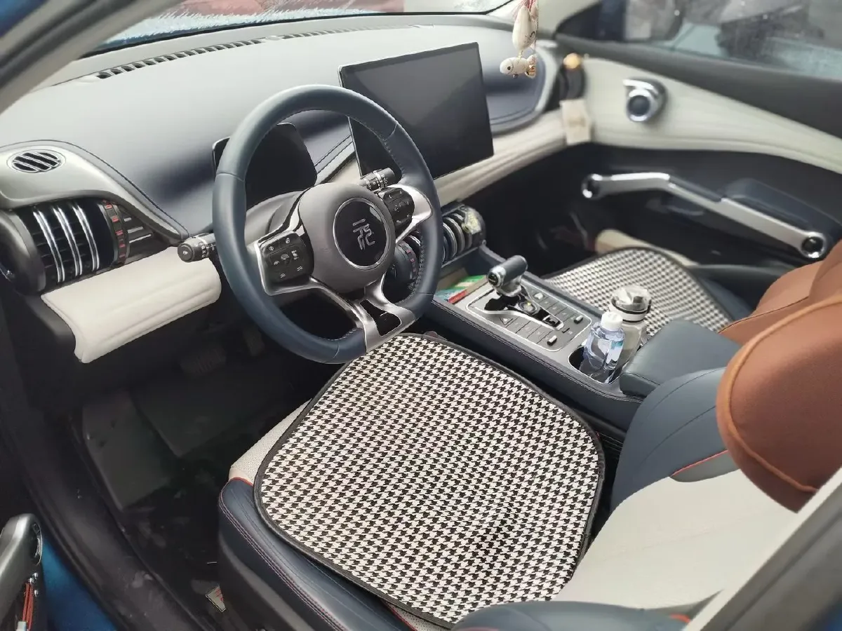 2022 Foton Grand General G7 2.0T 238HP L4 8AT,autocango,china used car exporter,china ev exporter,chinese used car exporter,chinese used ev exporter