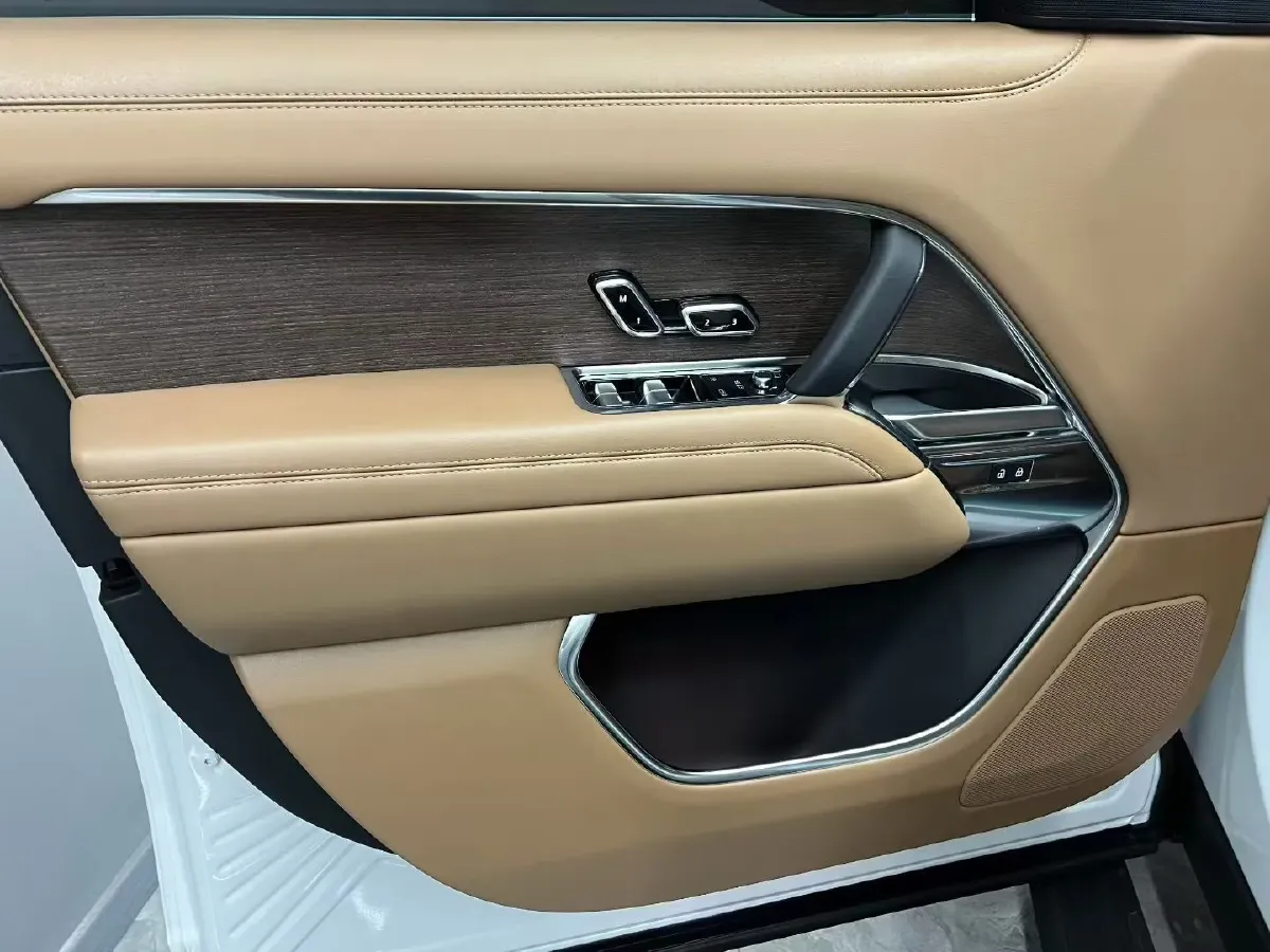 2023 Land Rover Range Rover 3.0T 360HP L6 8AT,autocango,china used car exporter,china ev exporter,chinese used car exporter,chinese used ev exporter