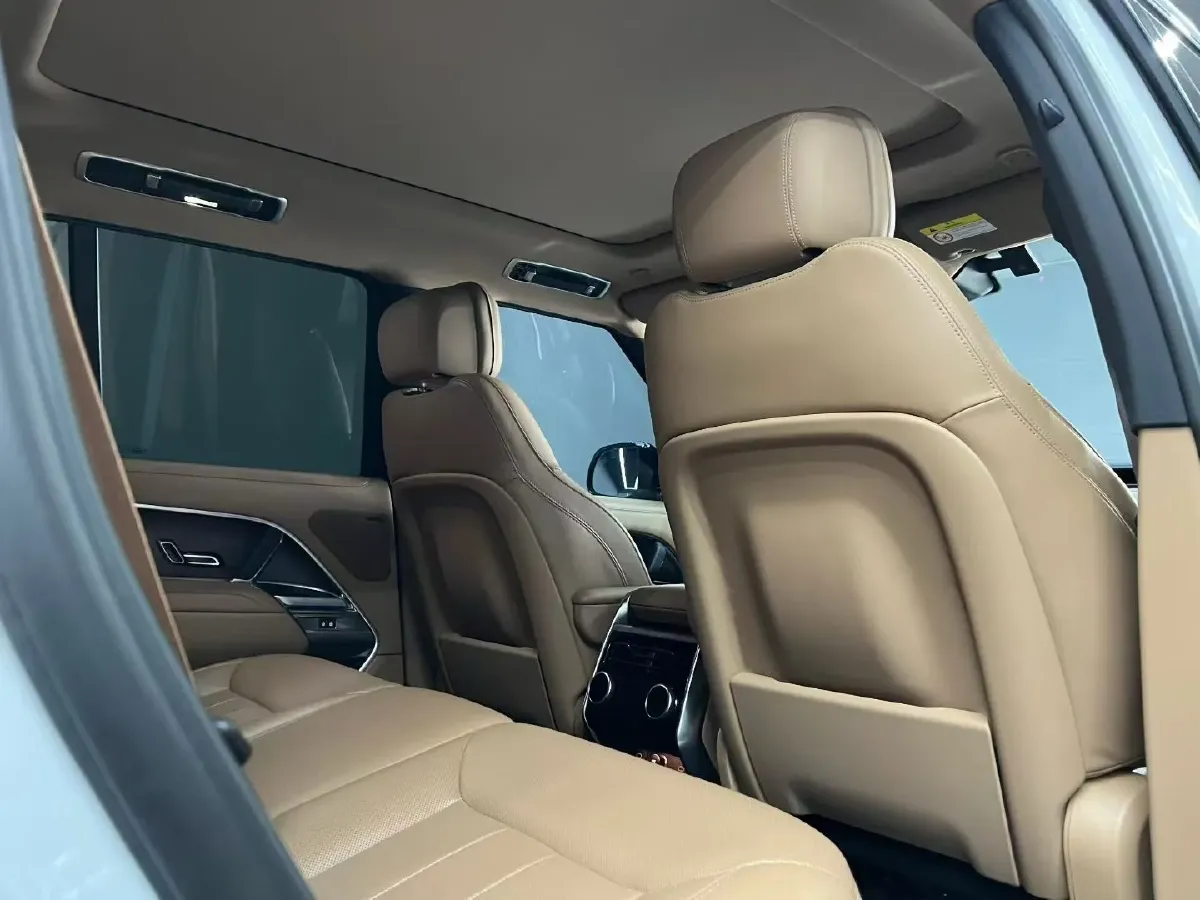 2023 Land Rover Range Rover 3.0T 360HP L6 8AT,autocango,china used car exporter,china ev exporter,chinese used car exporter,chinese used ev exporter