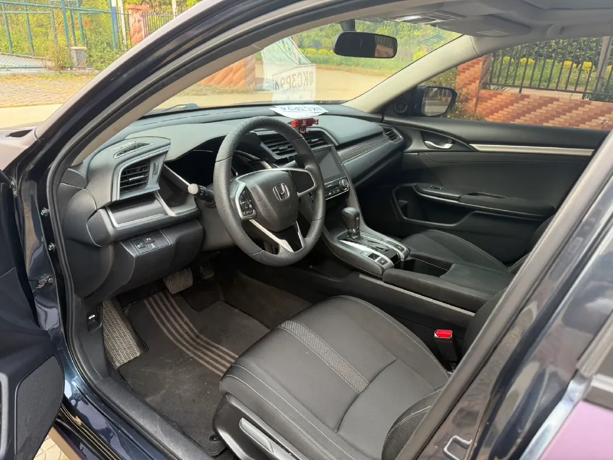2019 Honda Civic 1.5T 177HP L4 CVT,autocango,china used car exporter,china ev exporter,chinese used car exporter,chinese used ev exporter