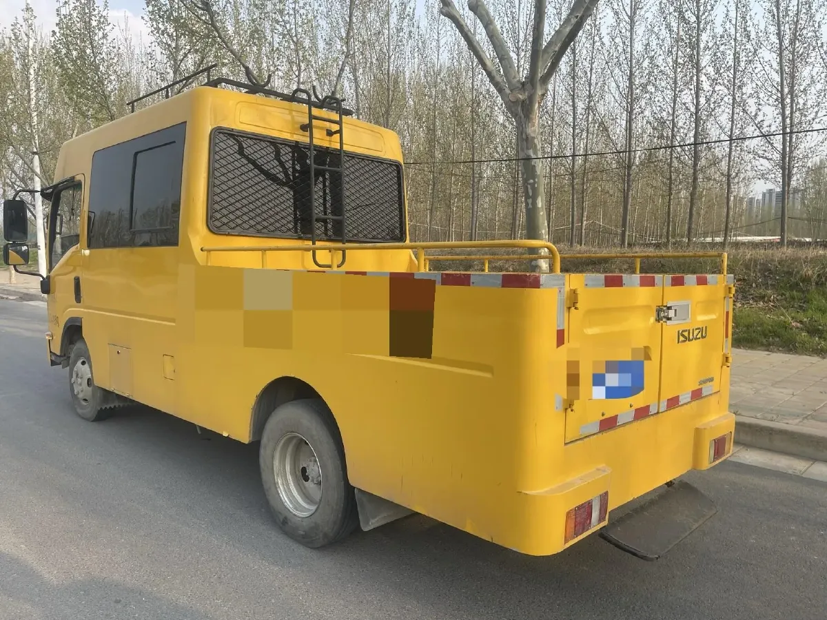 2019 Isuzu D-MAX 3.0T 177HP L4 6MT,autocango,china used car exporter,china ev exporter,chinese used car exporter,chinese used ev exporter