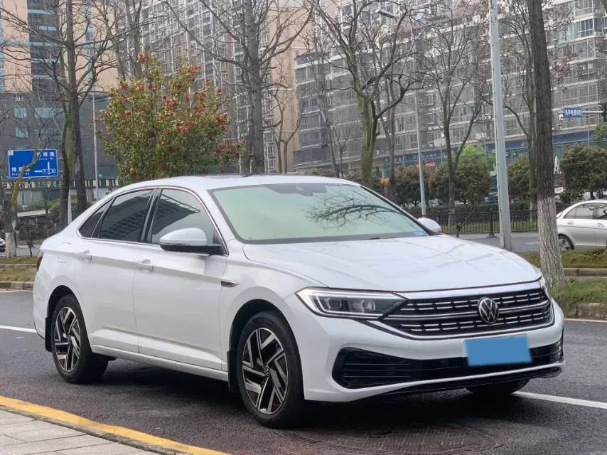 2023 Volkswagen Sagitar 1.5T 160HP L4 7DCT,autocango,china used car exporter,china ev exporter,chinese used car exporter,chinese used ev exporter