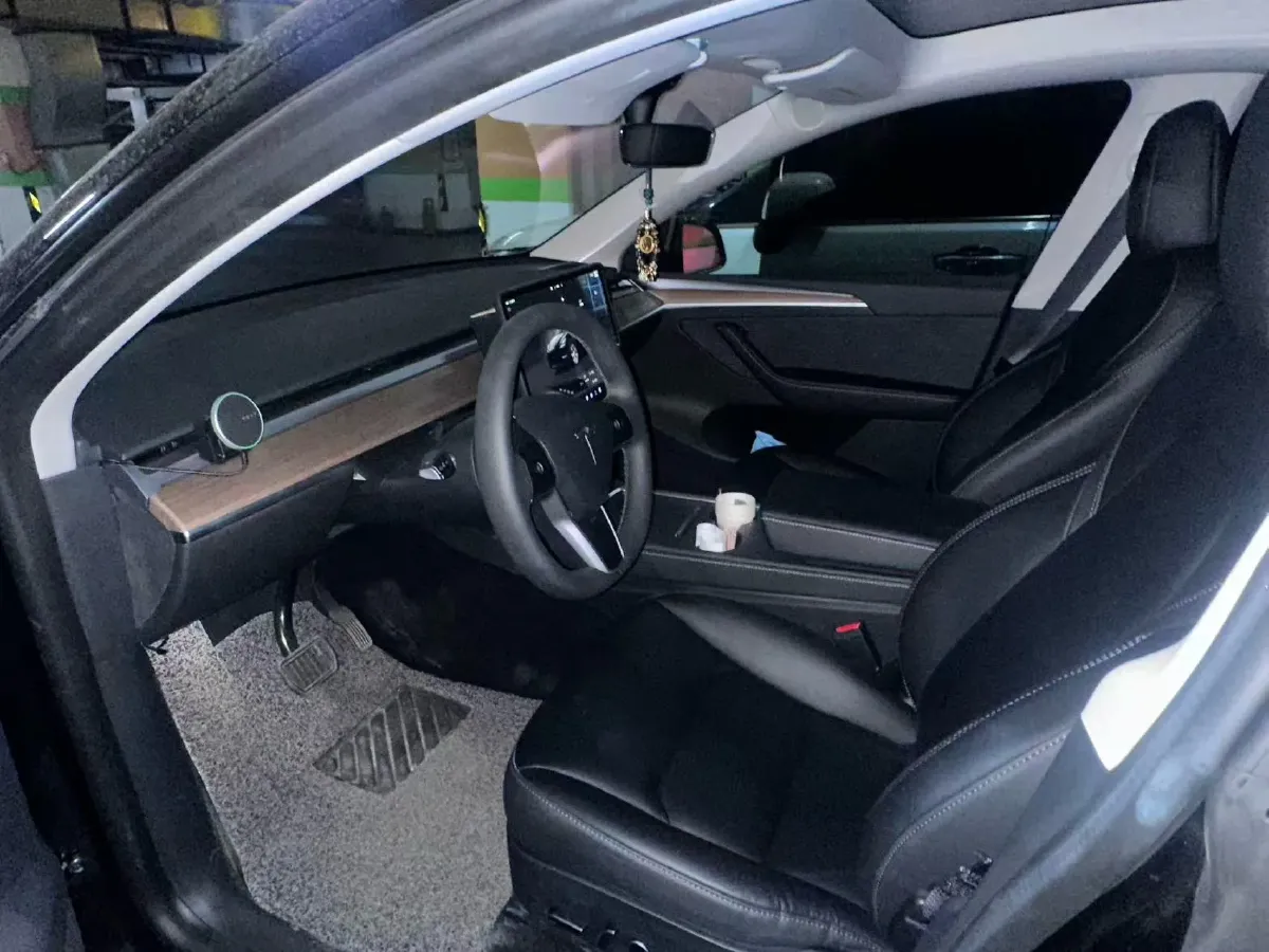 2022 Tesla Model Y BEV 60KWH,autocango,china used car exporter,china ev exporter,chinese used car exporter,chinese used ev exporter