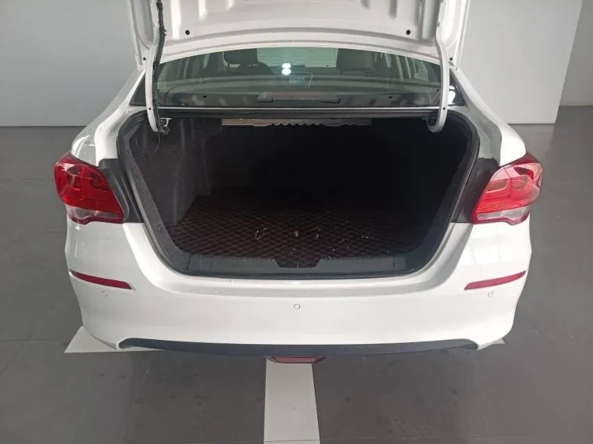 2019 Chevrolet Cavalier 1.5L 113HP L4 6AT,autocango,china used car exporter,china ev exporter,chinese used car exporter,chinese used ev exporter