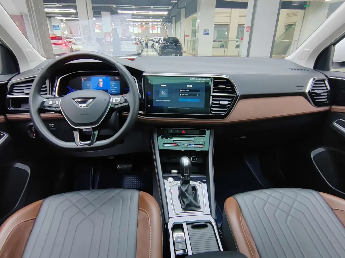 2024 Jetta VS7 1.4T 150HP L4 6AT,autocango,china used car exporter,china ev exporter,chinese used car exporter,chinese used ev exporter