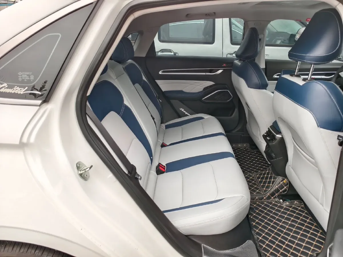 2022 Geely Emgrand 1.5L 114HP L4 CVT,autocango,china used car exporter,china ev exporter,chinese used car exporter,chinese used ev exporter