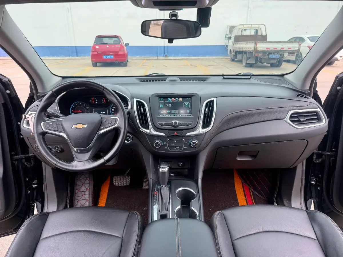 2019 Chevrolet Equinox 1.5T 169HP L4 6AT,autocango,china used car exporter,china ev exporter,chinese used car exporter,chinese used ev exporter