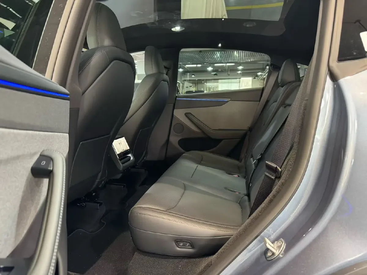 2026 Tesla Model Y BEV,autocango,china used car exporter,china ev exporter,chinese used car exporter,chinese used ev exporter