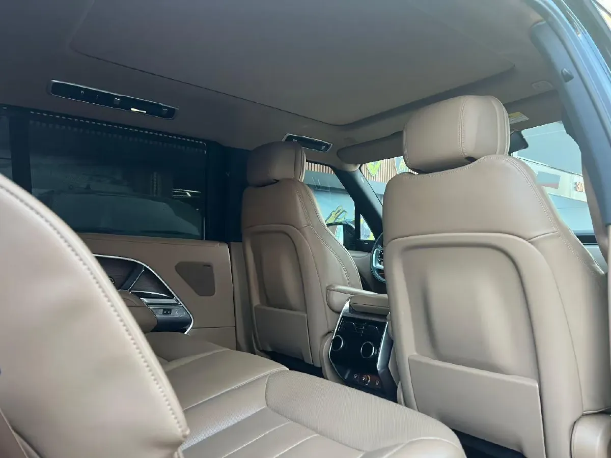 2023 Land Rover Range Rover 3.0T 360HP L6 8AT,autocango,china used car exporter,china ev exporter,chinese used car exporter,chinese used ev exporter