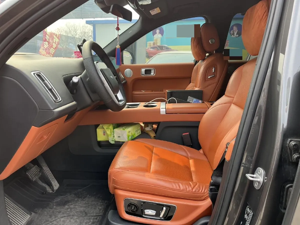 2022 Li L9 Range Extended 154HP REEV 42.6KWH,autocango,china used car exporter,china ev exporter,chinese used car exporter,chinese used ev exporter