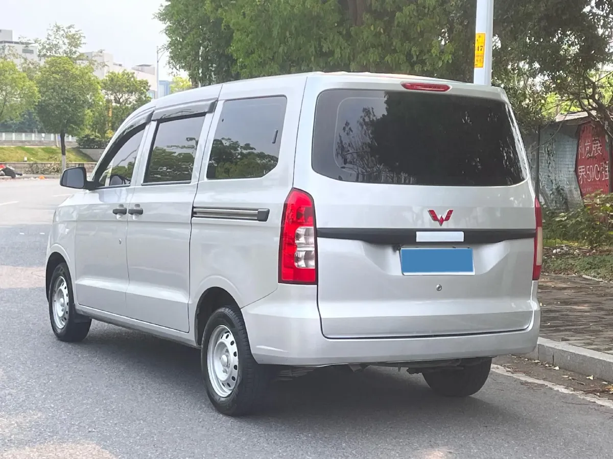 2022 JinBei Little Sea Lion X30 1.5L 102HP L4 5MT,autocango,china used car exporter,china ev exporter,chinese used car exporter,chinese used ev exporter