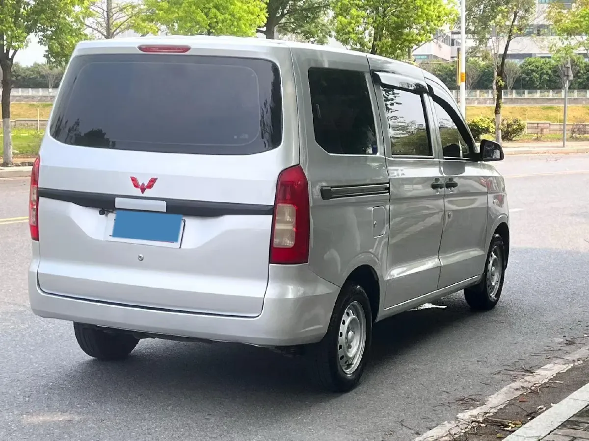 2022 JinBei Little Sea Lion X30 1.5L 102HP L4 5MT,autocango,china used car exporter,china ev exporter,chinese used car exporter,chinese used ev exporter