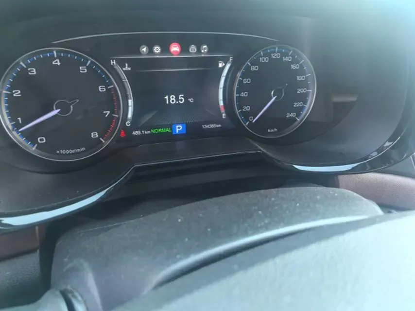 2017 GAC Trumpchi GS8 2.0T 201HP L4 6AT,autocango,china used car exporter,china ev exporter,chinese used car exporter,chinese used ev exporter