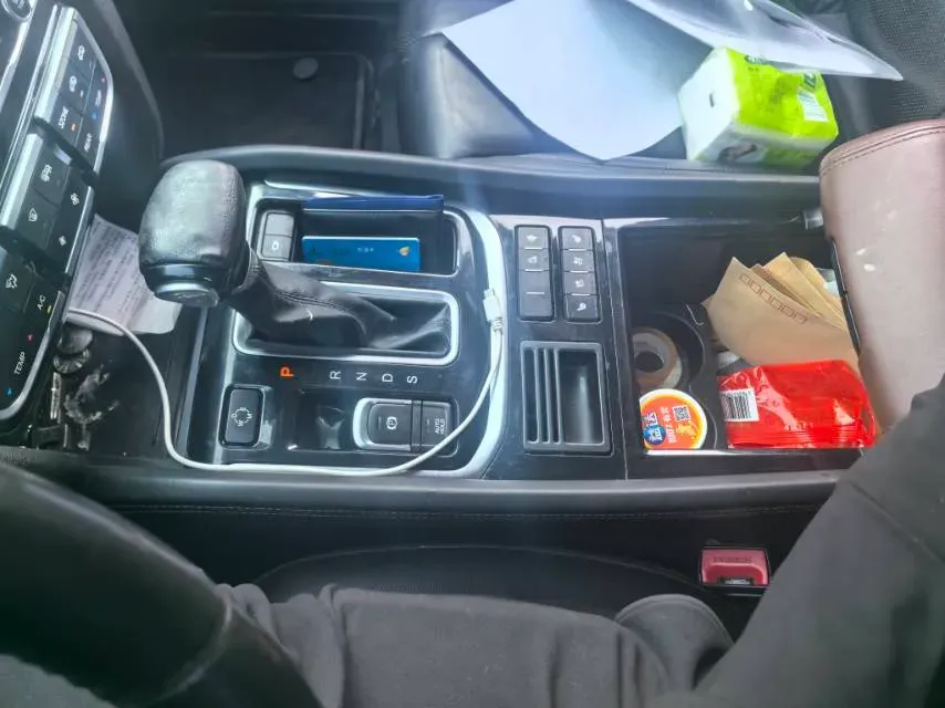 2017 GAC Trumpchi GS8 2.0T 201HP L4 6AT,autocango,china used car exporter,china ev exporter,chinese used car exporter,chinese used ev exporter