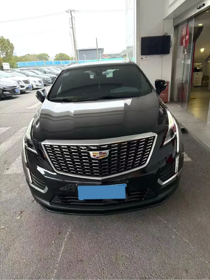 2020 Cadillac XT5 2.0T 237HP L4 9AT,autocango,china used car exporter,china ev exporter,chinese used car exporter,chinese used ev exporter
