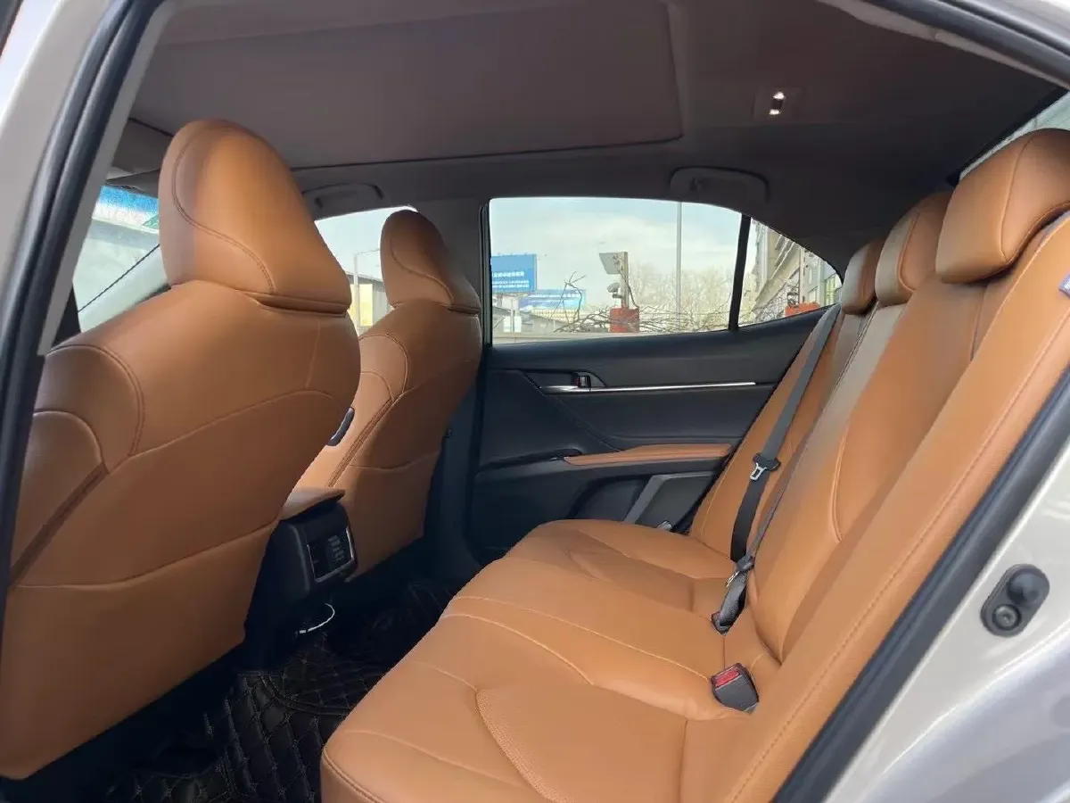 2021 Toyota Camry 2.0L 178HP L4 CVT,autocango,china used car exporter,china ev exporter,chinese used car exporter,chinese used ev exporter