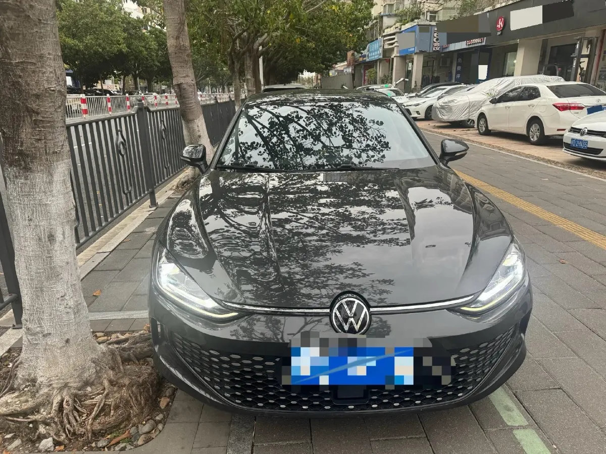 2023 Volkswagen Lamando 1.4T 150HP L4 7DCT,autocango,china used car exporter,china ev exporter,chinese used car exporter,chinese used ev exporter