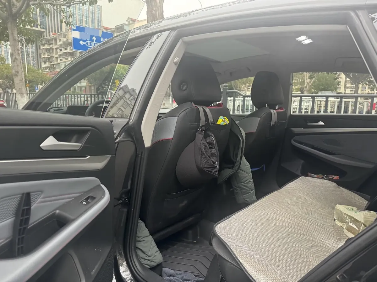 2023 Volkswagen Lamando 1.4T 150HP L4 7DCT,autocango,china used car exporter,china ev exporter,chinese used car exporter,chinese used ev exporter