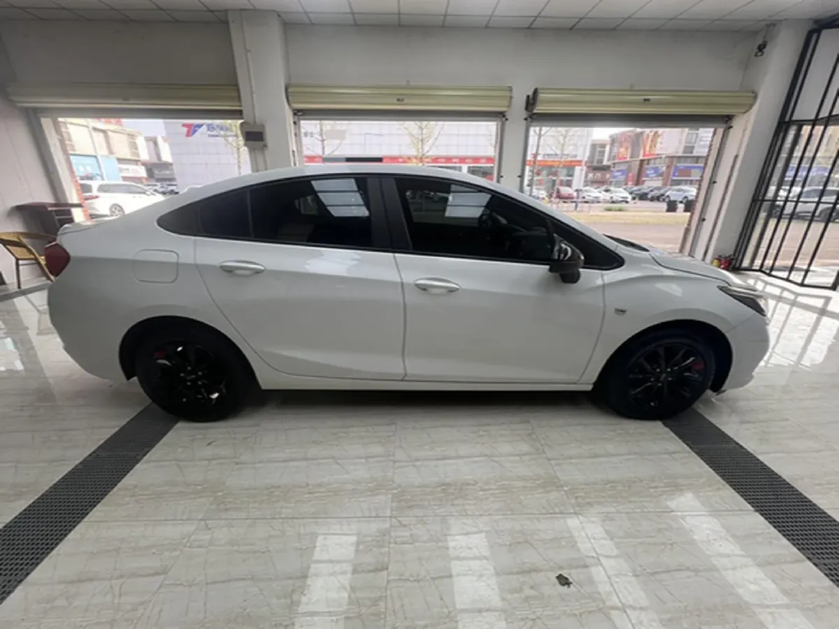 2018 Chevrolet Cruze 1.5L 114HP L4 6AT,autocango,china used car exporter,china ev exporter,chinese used car exporter,chinese used ev exporter