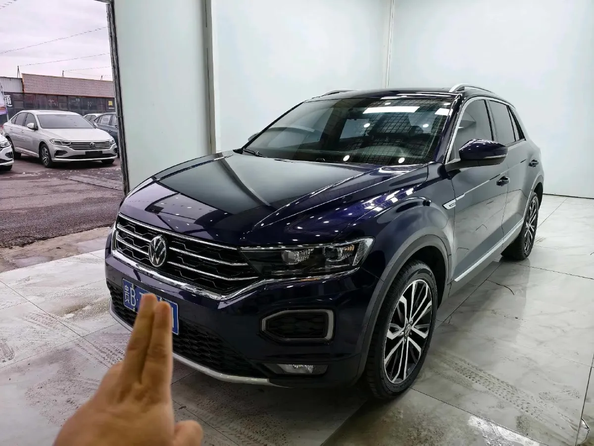 2022 Volkswagen T-Roc 1.4T 150HP L4 7DCT,autocango,china used car exporter,china ev exporter,chinese used car exporter,chinese used ev exporter