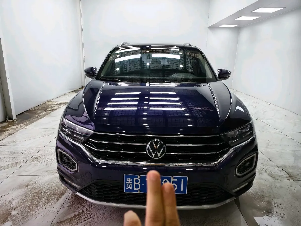 2022 Volkswagen T-Roc 1.4T 150HP L4 7DCT,autocango,china used car exporter,china ev exporter,chinese used car exporter,chinese used ev exporter