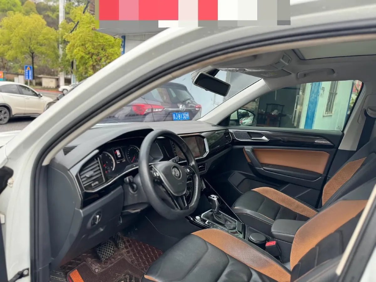 2019 Jeep Cherokee 2.0T 234HP L4 9AT,autocango,china used car exporter,china ev exporter,chinese used car exporter,chinese used ev exporter