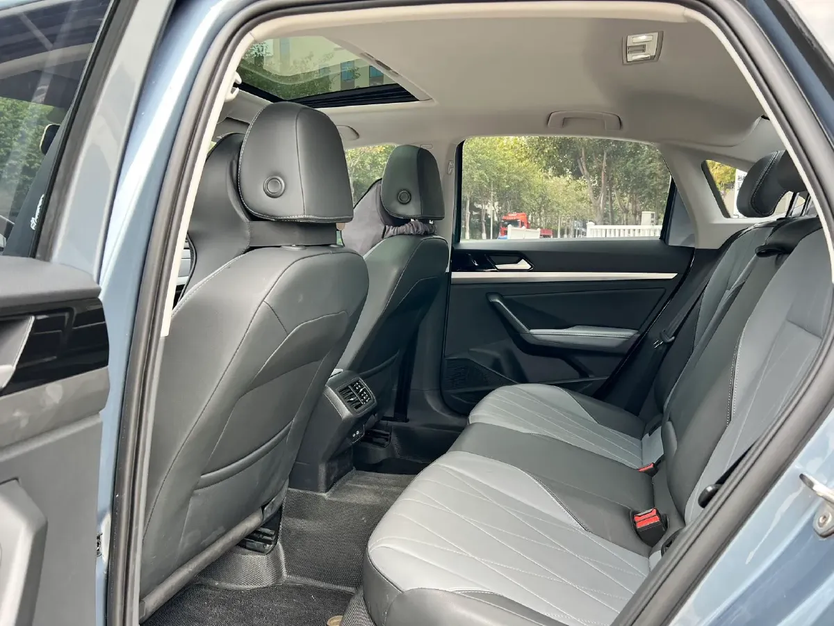 2023 Volkswagen Lavida 1.5L 113HP L4 6AT,autocango,china used car exporter,china ev exporter,chinese used car exporter,chinese used ev exporter