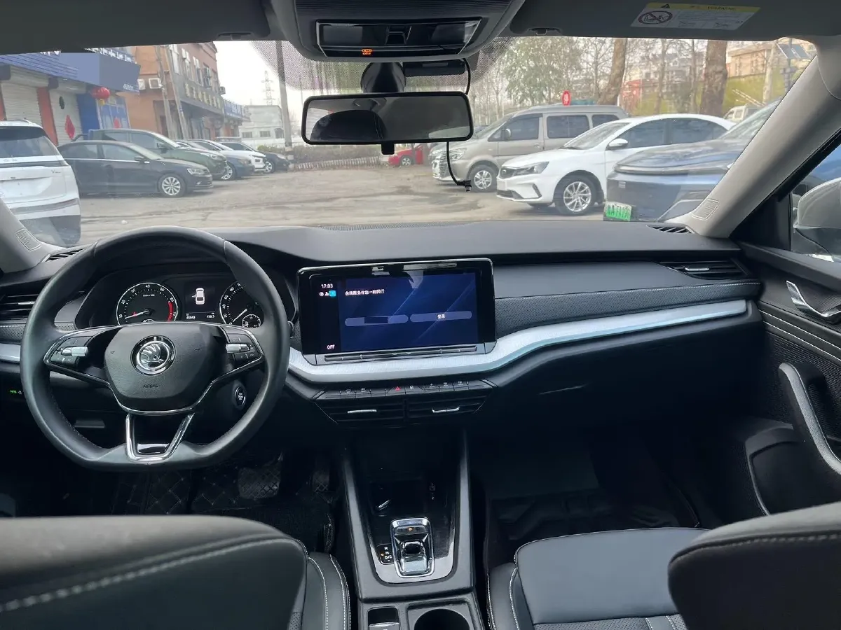 2021 Skoda Octavia 1.4T 150HP L4 7DCT,autocango,china used car exporter,china ev exporter,chinese used car exporter,chinese used ev exporter