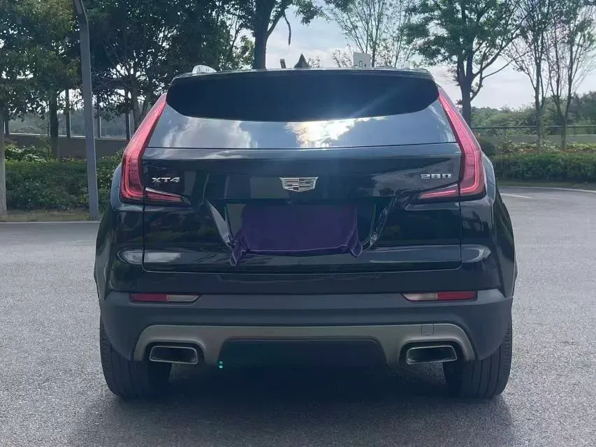 2020 Cadillac XT4 2.0T 241HP L4 9AT,autocango,china used car exporter,china ev exporter,chinese used car exporter,chinese used ev exporter