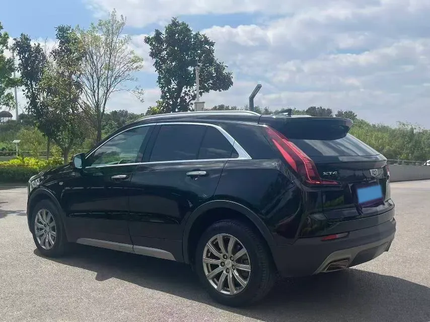 2020 Cadillac XT4 2.0T 241HP L4 9AT,autocango,china used car exporter,china ev exporter,chinese used car exporter,chinese used ev exporter