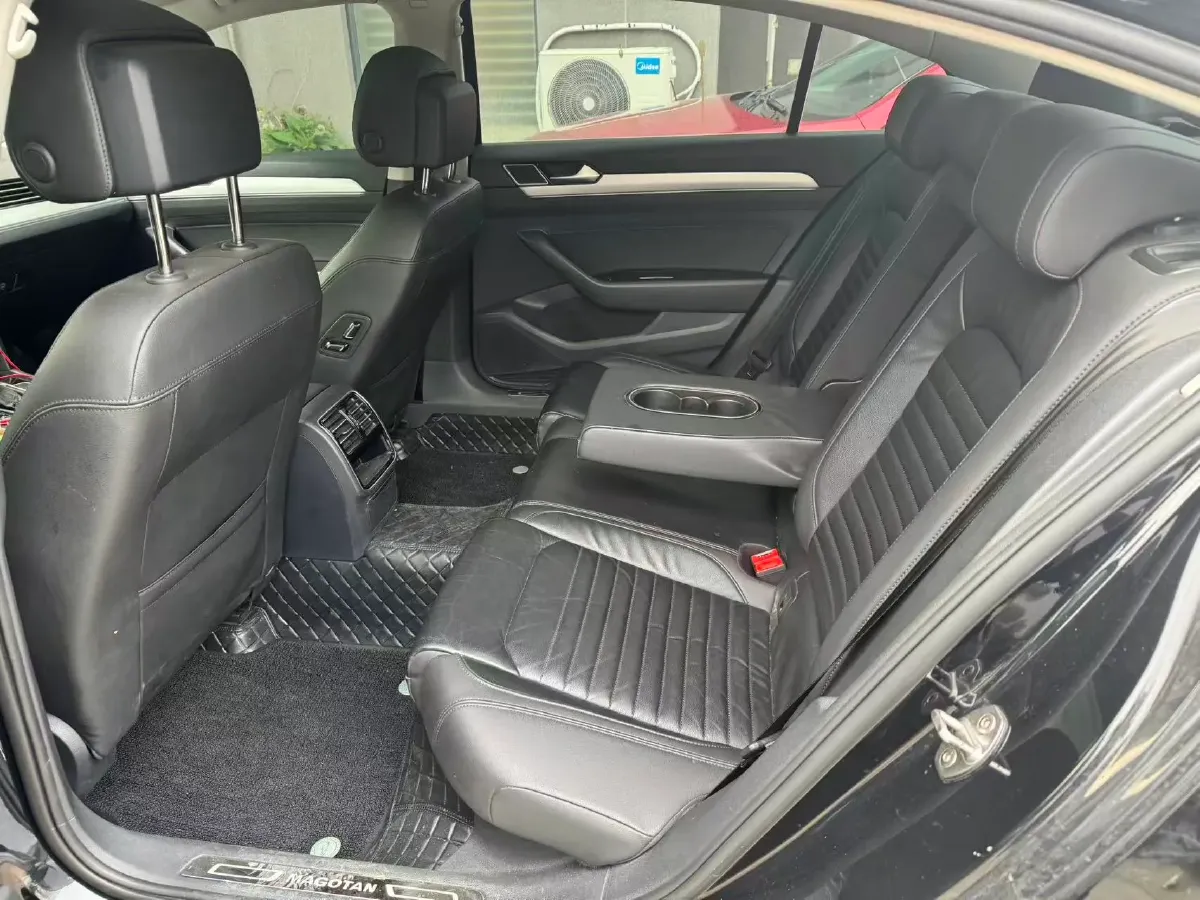 2018 Volkswagen Magotan 1.4T 150HP L4 7DCT,autocango,china used car exporter,china ev exporter,chinese used car exporter,chinese used ev exporter