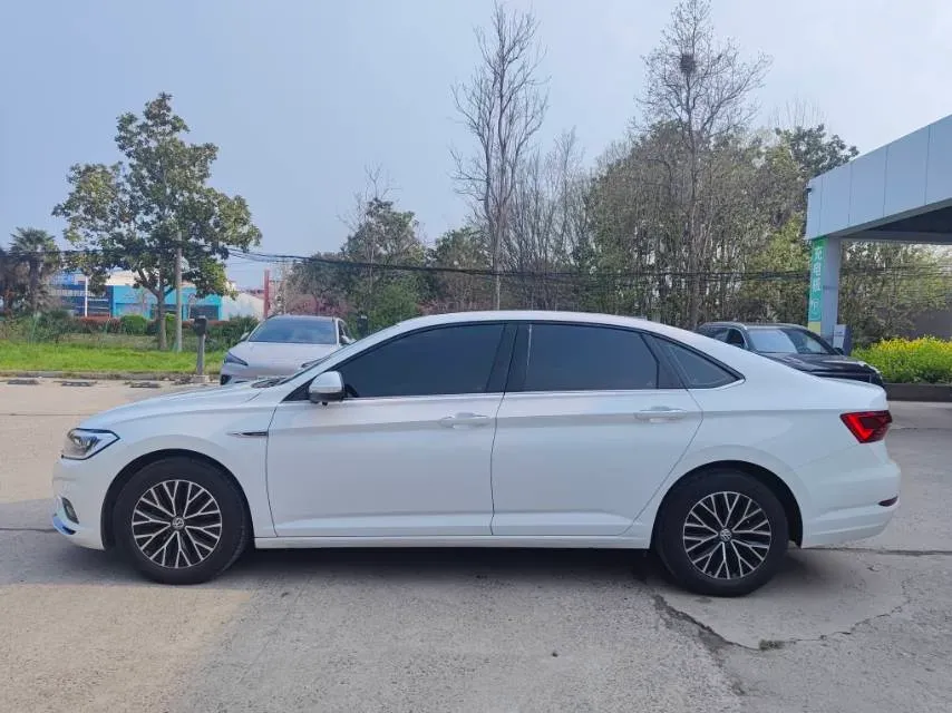 2020 Volkswagen Sagitar 1.2T 116HP L4 7DCT,autocango,china used car exporter,china ev exporter,chinese used car exporter,chinese used ev exporter
