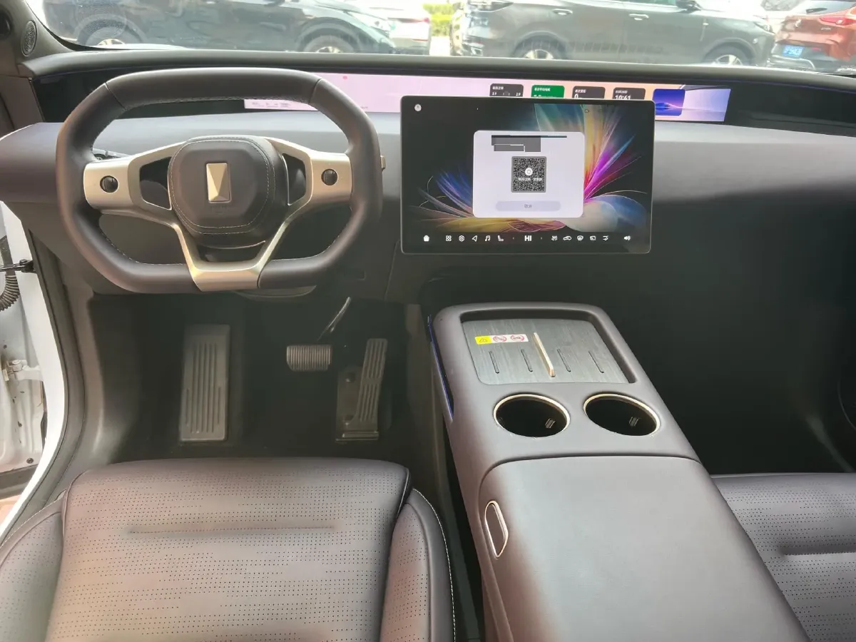 2024 Avatr 07 BEV 82.16KWH,autocango,china used car exporter,china ev exporter,chinese used car exporter,chinese used ev exporter