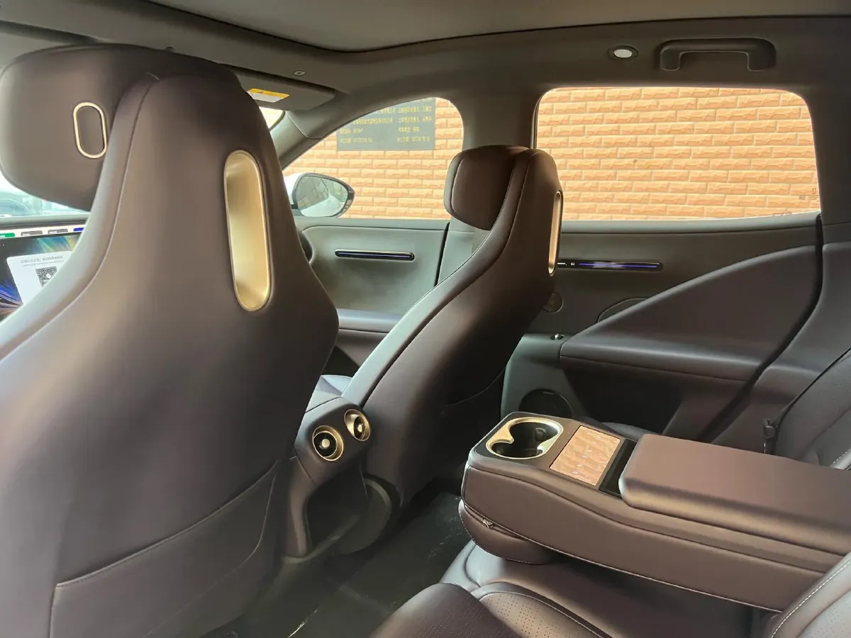 2024 Avatr 07 BEV 82.16KWH,autocango,china used car exporter,china ev exporter,chinese used car exporter,chinese used ev exporter