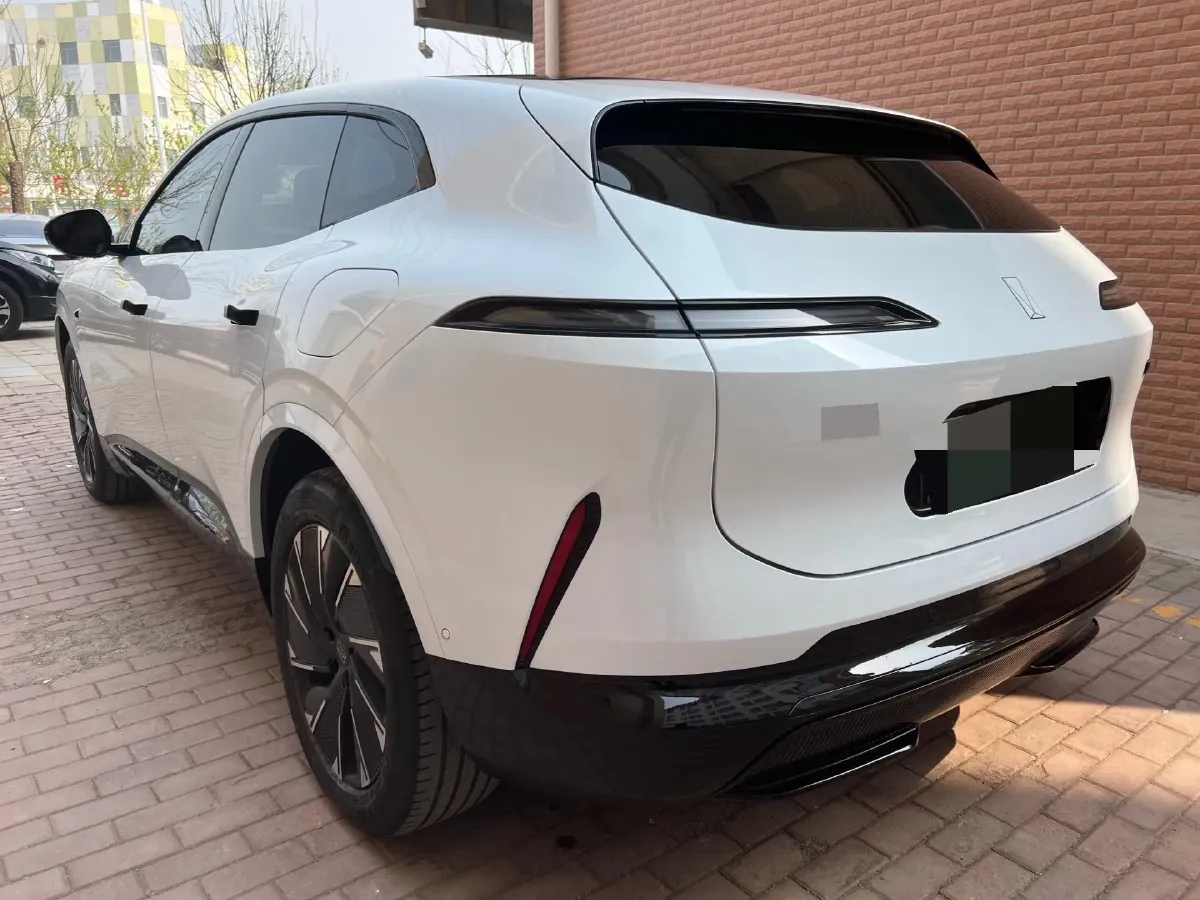 2024 Avatr 07 BEV 82.16KWH,autocango,china used car exporter,china ev exporter,chinese used car exporter,chinese used ev exporter
