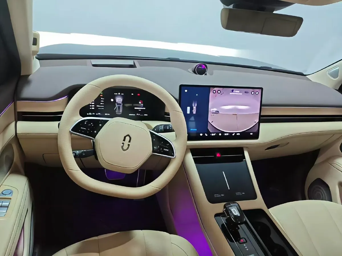 2024 AITO AITO M7 1.5T 152HP L4 REEV 38.5KWH,autocango,china used car exporter,china ev exporter,chinese used car exporter,chinese used ev exporter