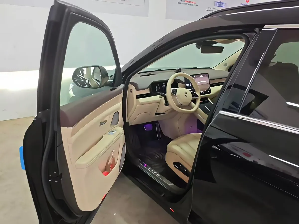 2024 AITO AITO M7 1.5T 152HP L4 REEV 38.5KWH,autocango,china used car exporter,china ev exporter,chinese used car exporter,chinese used ev exporter