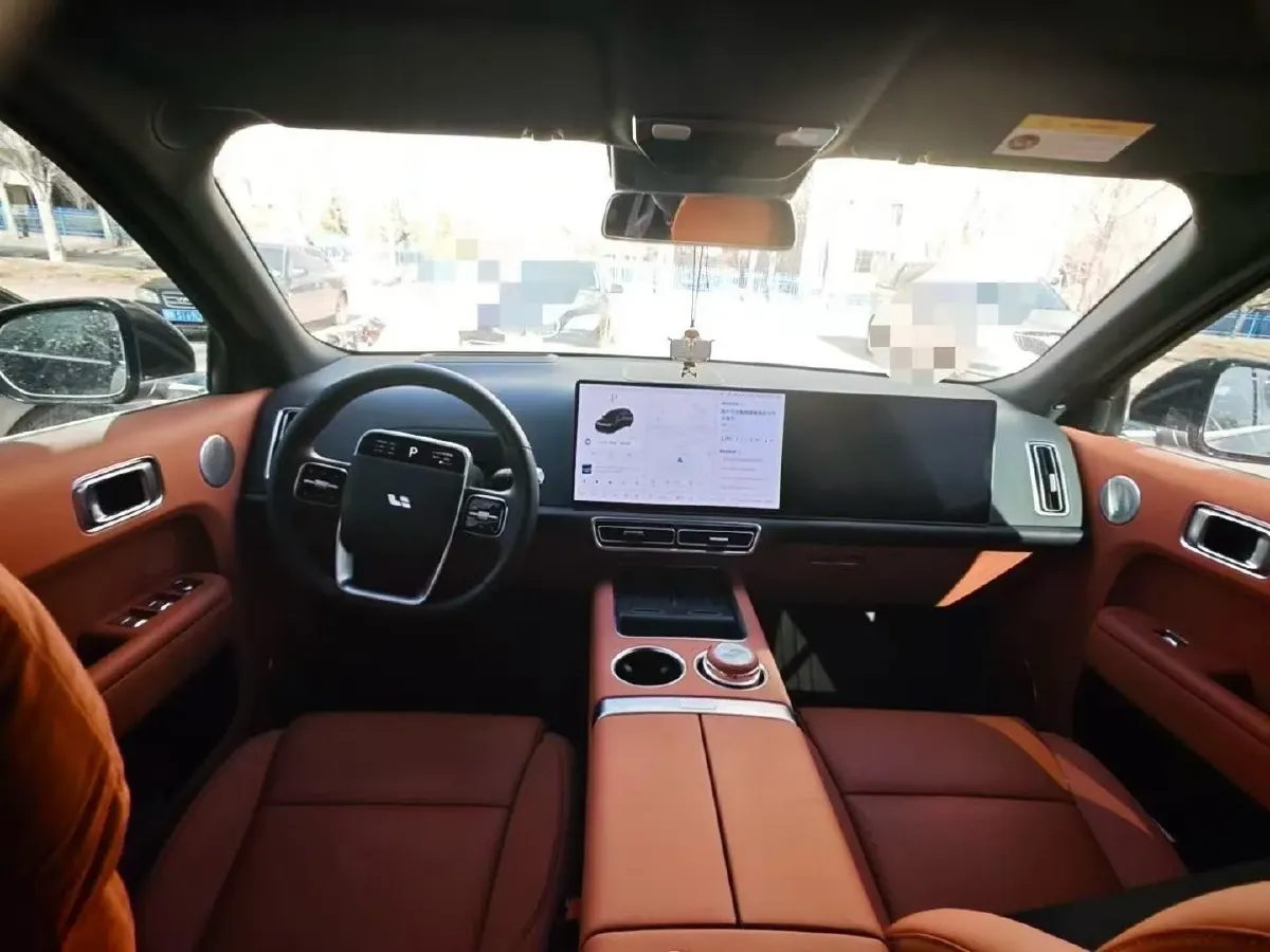 2024 Li L8 Range Extended 154HP REEV 52.3KWH,autocango,china used car exporter,china ev exporter,chinese used car exporter,chinese used ev exporter