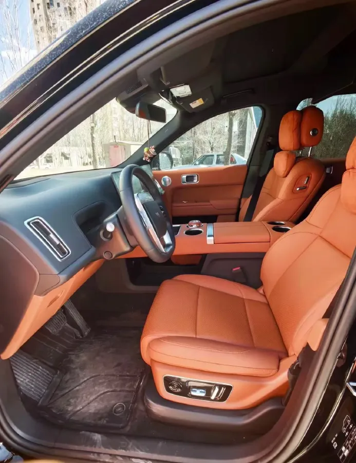 2024 Li L8 Range Extended 154HP REEV 52.3KWH,autocango,china used car exporter,china ev exporter,chinese used car exporter,chinese used ev exporter