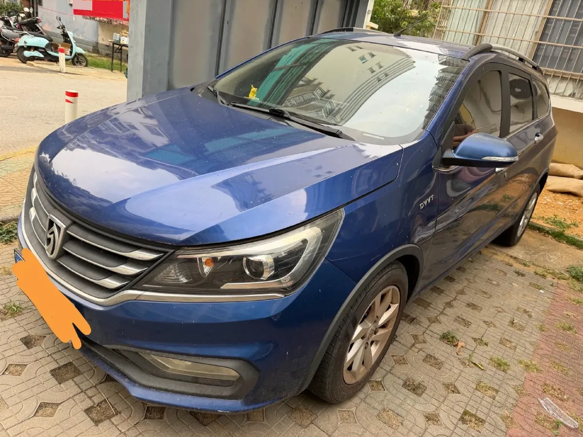 2017 BaoJun 310W 1.5L 112HP L4 6MT,autocango,china used car exporter,china ev exporter,chinese used car exporter,chinese used ev exporter