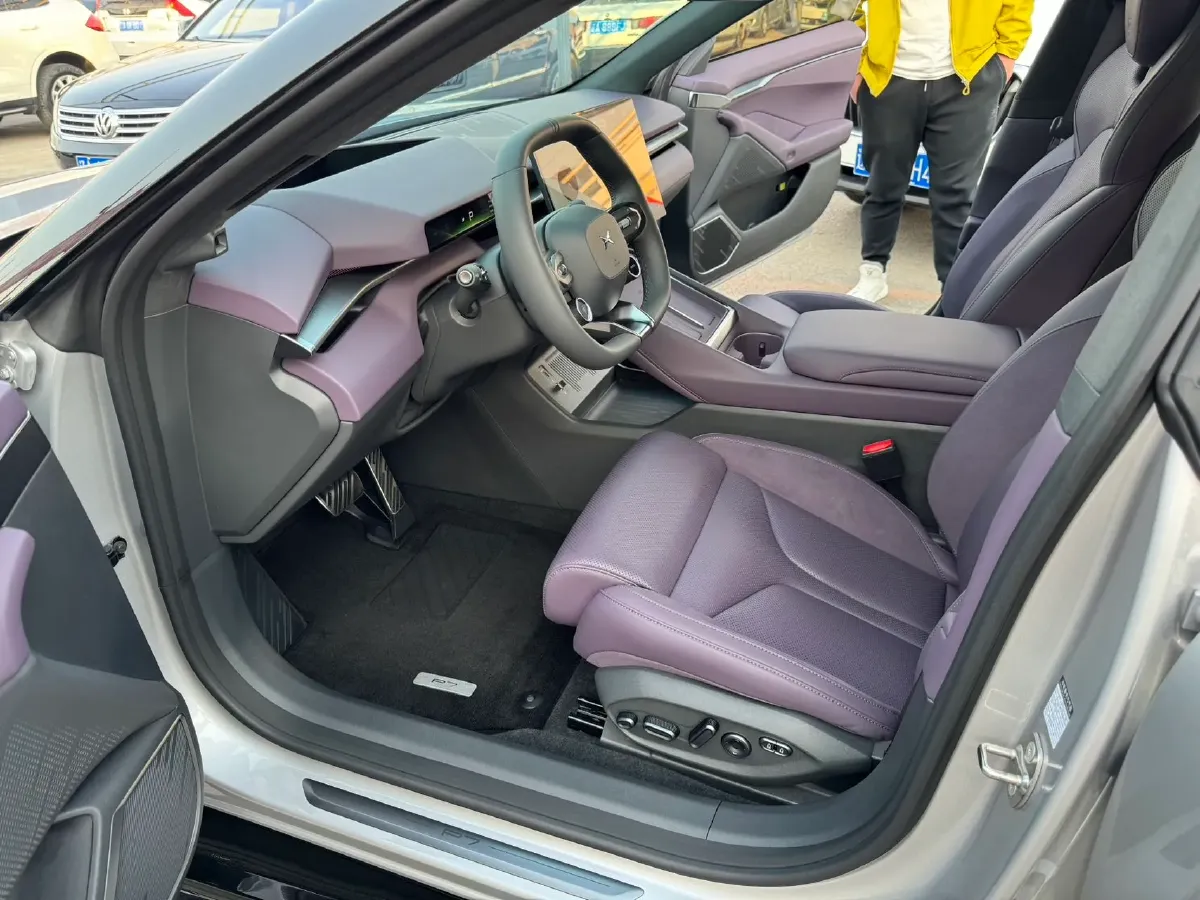 2025 Xpeng P7 BEV,autocango,china used car exporter,china ev exporter,chinese used car exporter,chinese used ev exporter