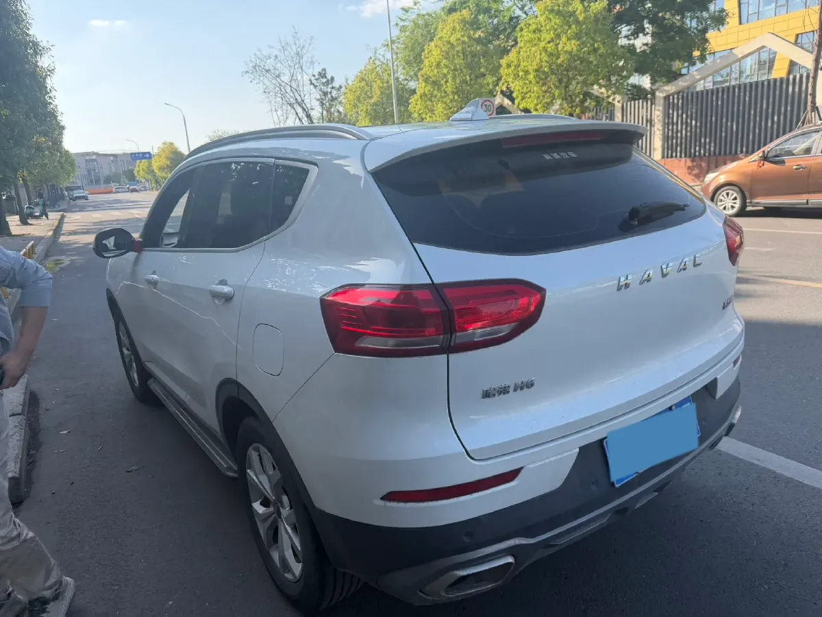 2020 Haval H6 1.5T 169HP L4 7DCT,autocango,china used car exporter,china ev exporter,chinese used car exporter,chinese used ev exporter