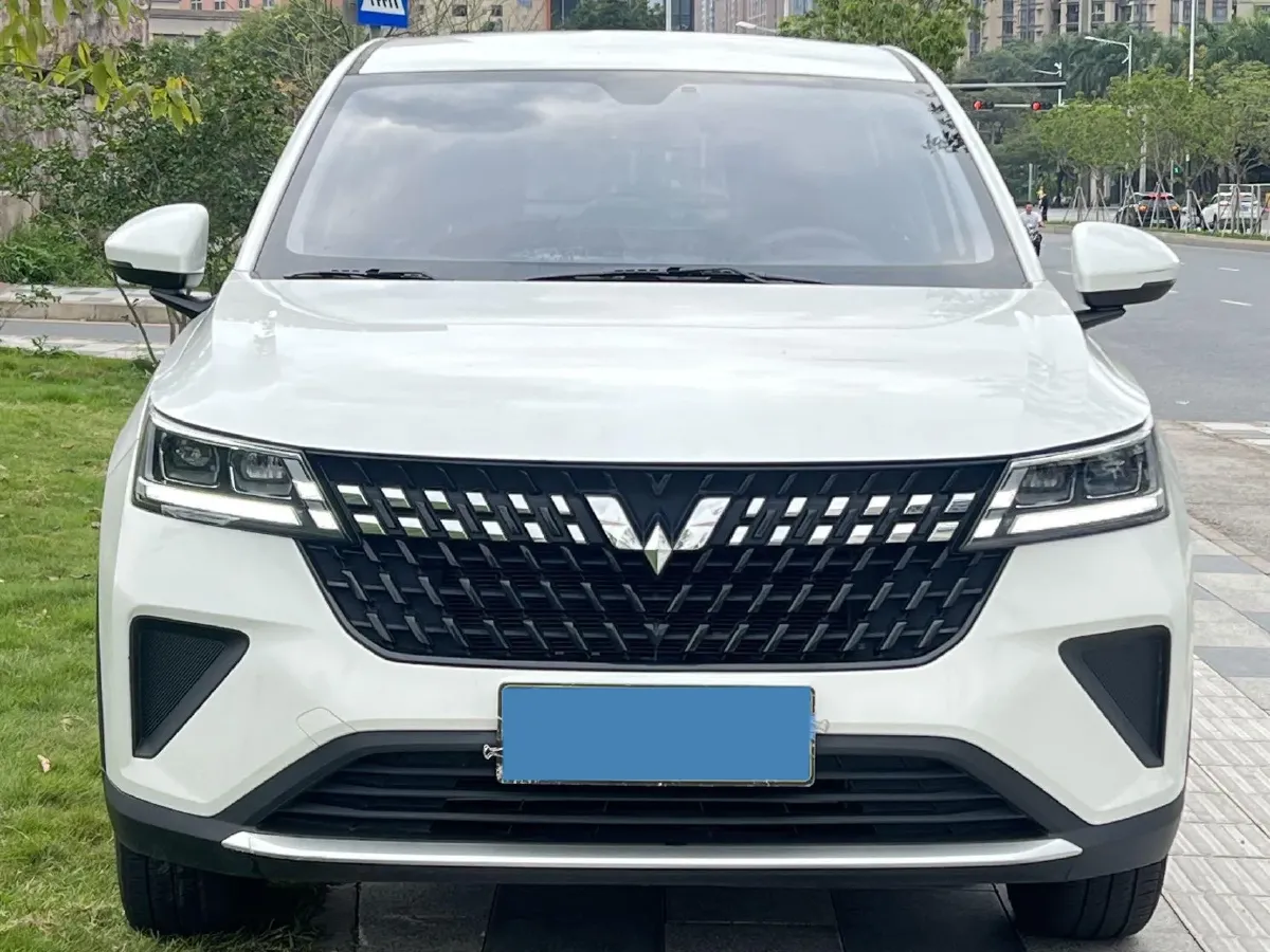 2022 WuLing XingChi 1.5L 99HP L4 CVT,autocango,china used car exporter,china ev exporter,chinese used car exporter,chinese used ev exporter