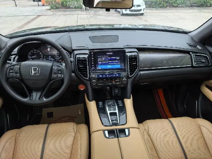 2017 Honda UR-V 2.0T 272HP L4 9AT,autocango,china used car exporter,china ev exporter,chinese used car exporter,chinese used ev exporter