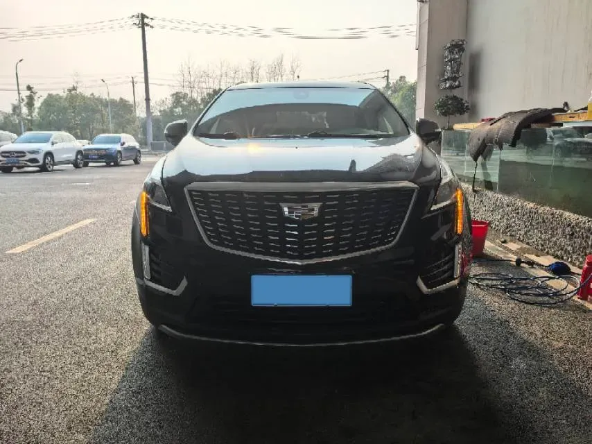 2021 Cadillac XT5 2.0T 237HP L4 9AT,autocango,china used car exporter,china ev exporter,chinese used car exporter,chinese used ev exporter