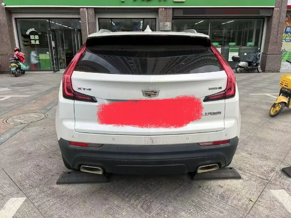 2021 Cadillac XT4 2.0T 237HP L4 9AT,autocango,china used car exporter,china ev exporter,chinese used car exporter,chinese used ev exporter